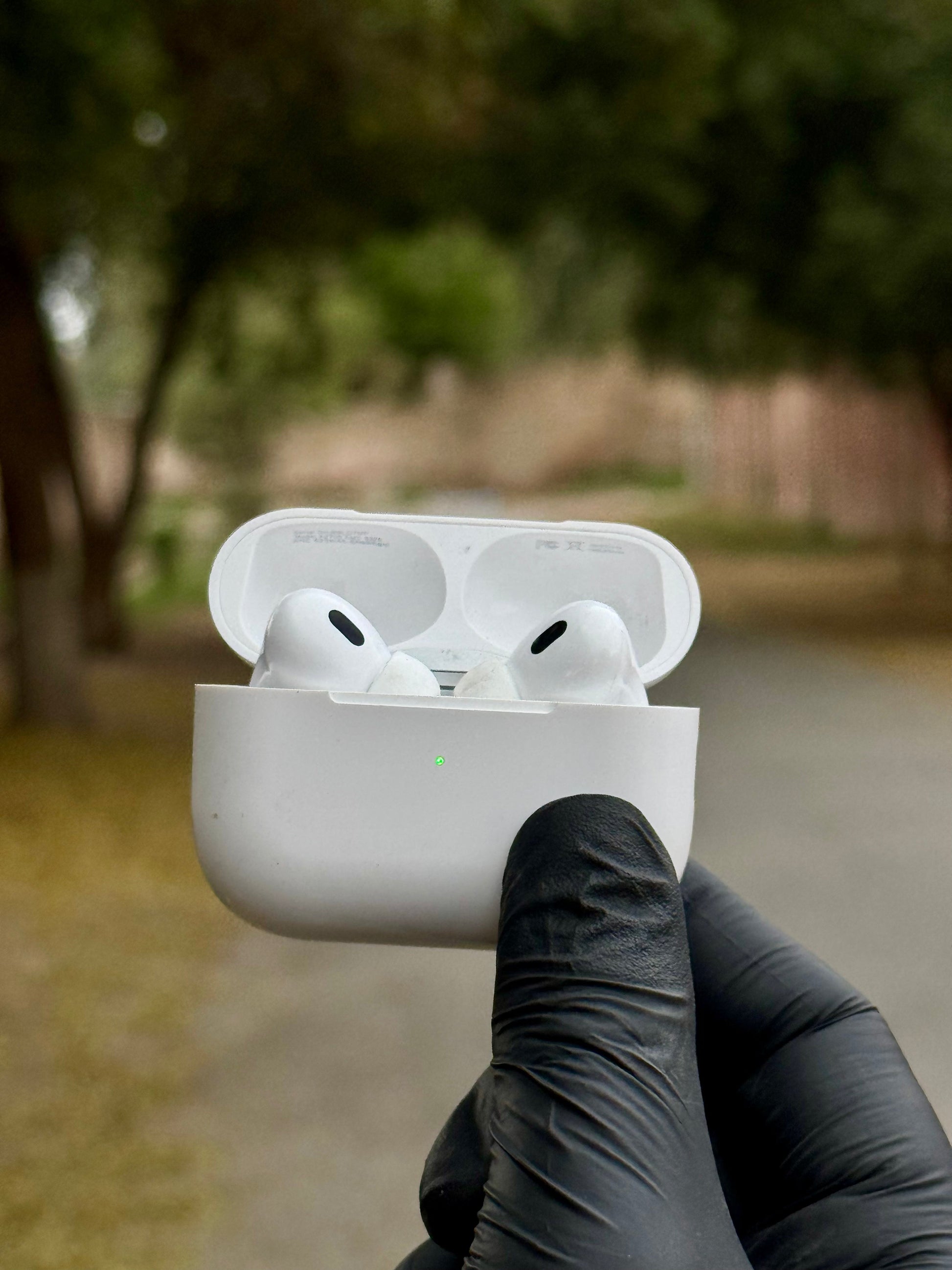 X90 Ultra 2 Golden Watch + Airpods Pro 2 [ANC + Buzzer Active!] - My Store